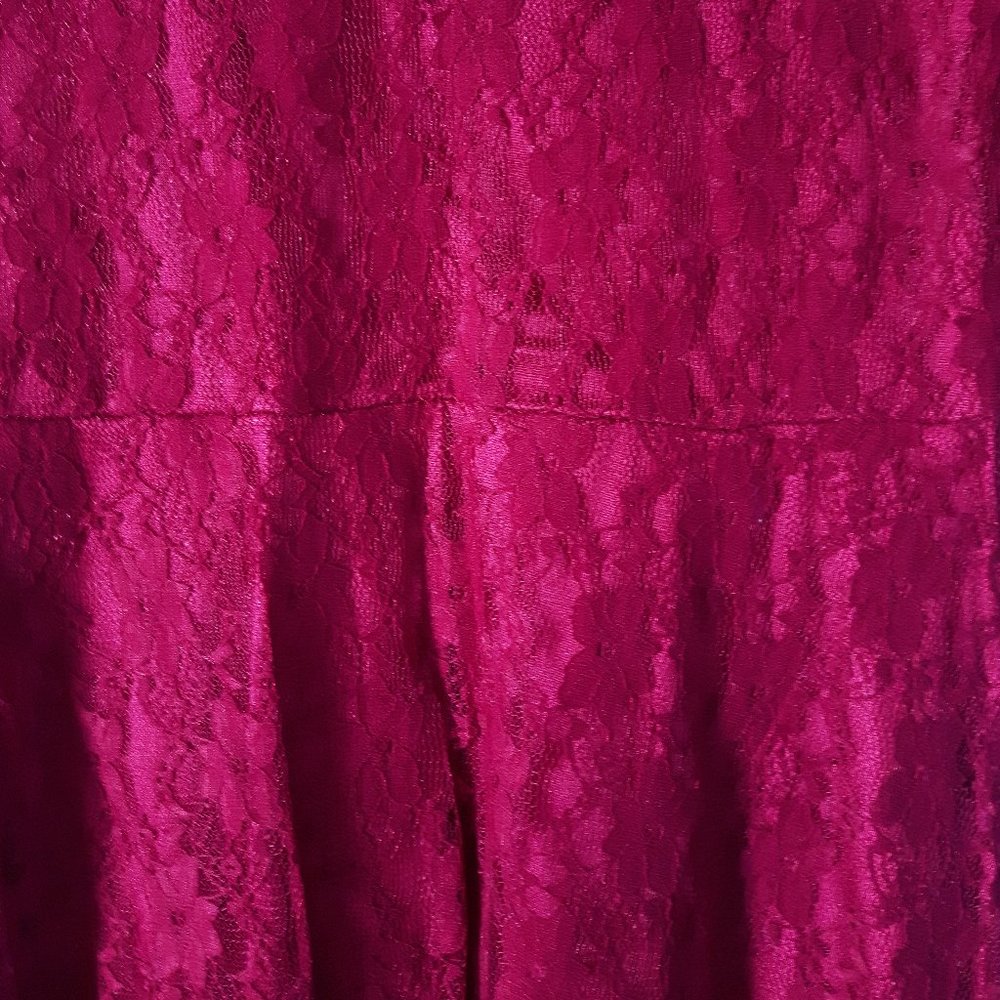 🌸 3 for $20 🌸 NWOT Burgundy Lace Dress - Picture 3 of 4